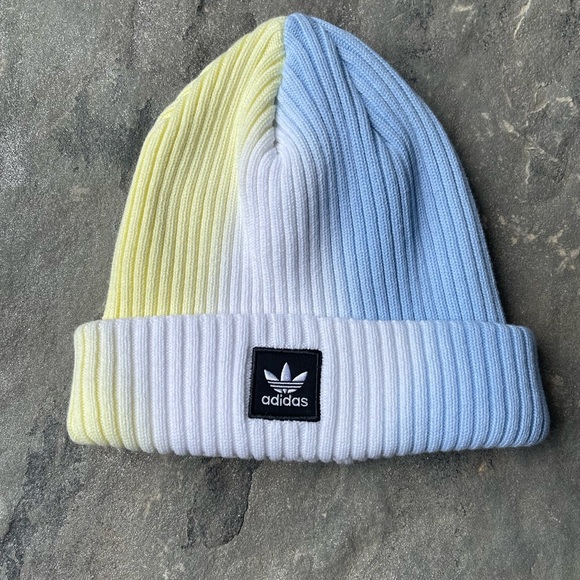 Urban Outfitters-adidas Originals Blue Pulse Yellow
Colorwash Beanie - Picture 5 of 6